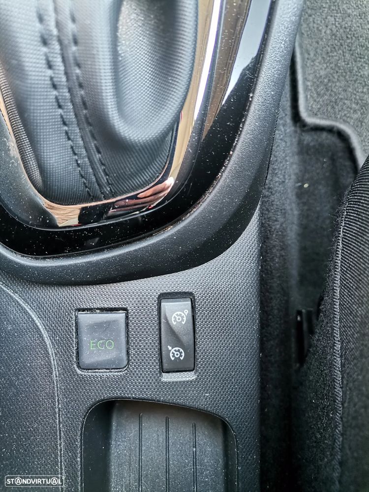 Renault Captur 1.5 dCi Exclusive EDC - 10