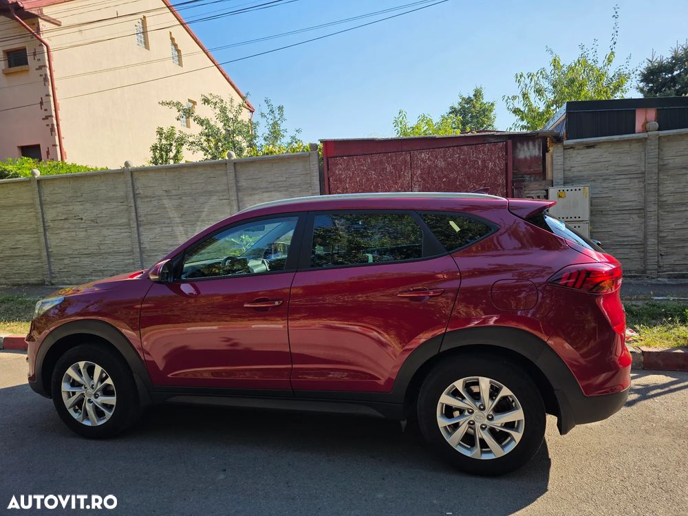 Hyundai Tucson 1.6 GDI 2WD 6MT Style - 2