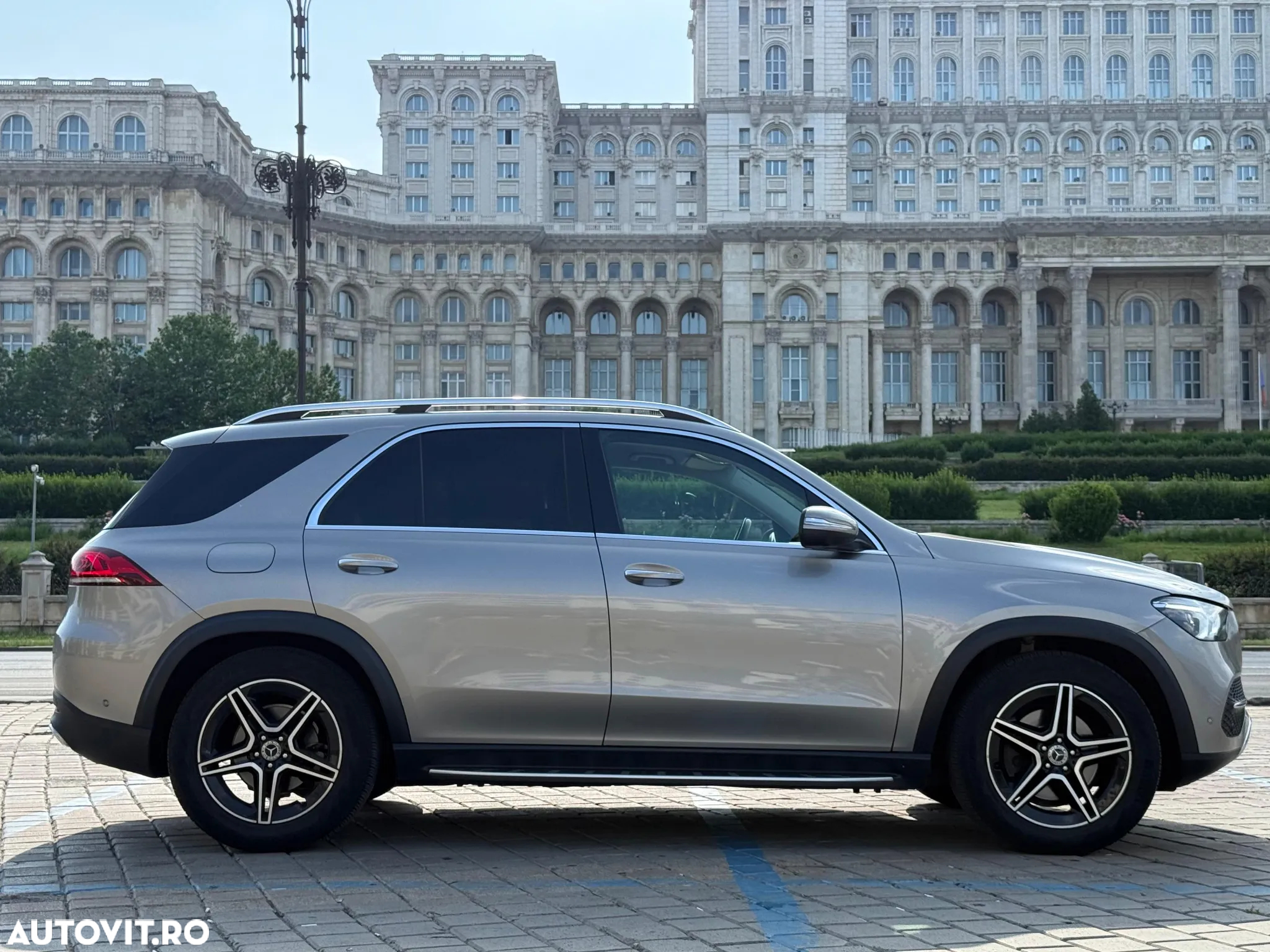 Mercedes-Benz GLE 350 d 4MATIC - 4
