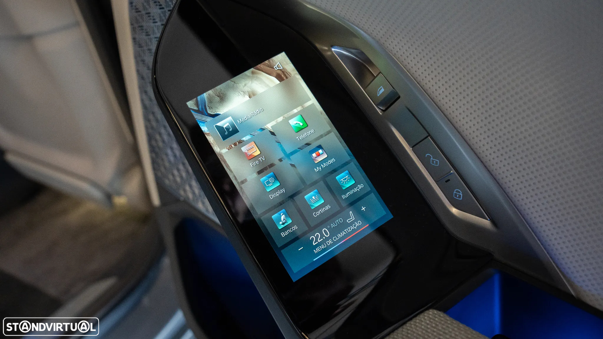 BMW i7 xDrive60 - 19