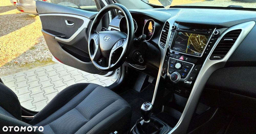 Hyundai i30 - 29