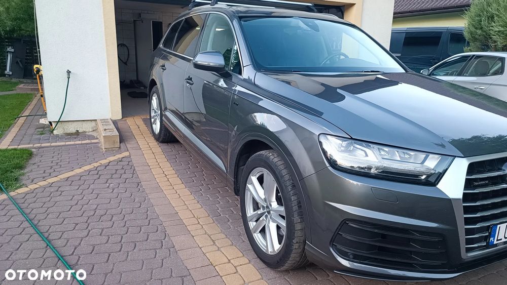 Audi Q7 - 2