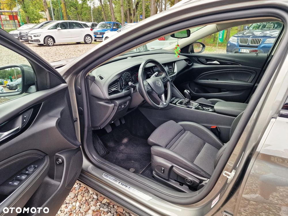 Opel Insignia - 7