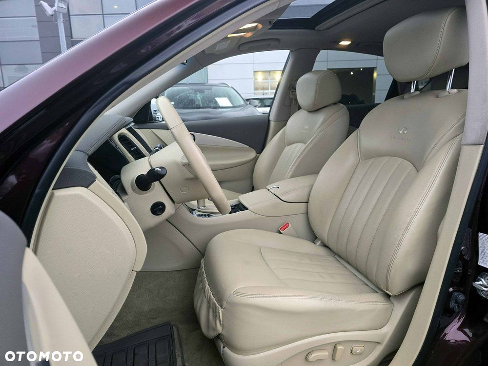 Infiniti QX50 - 18