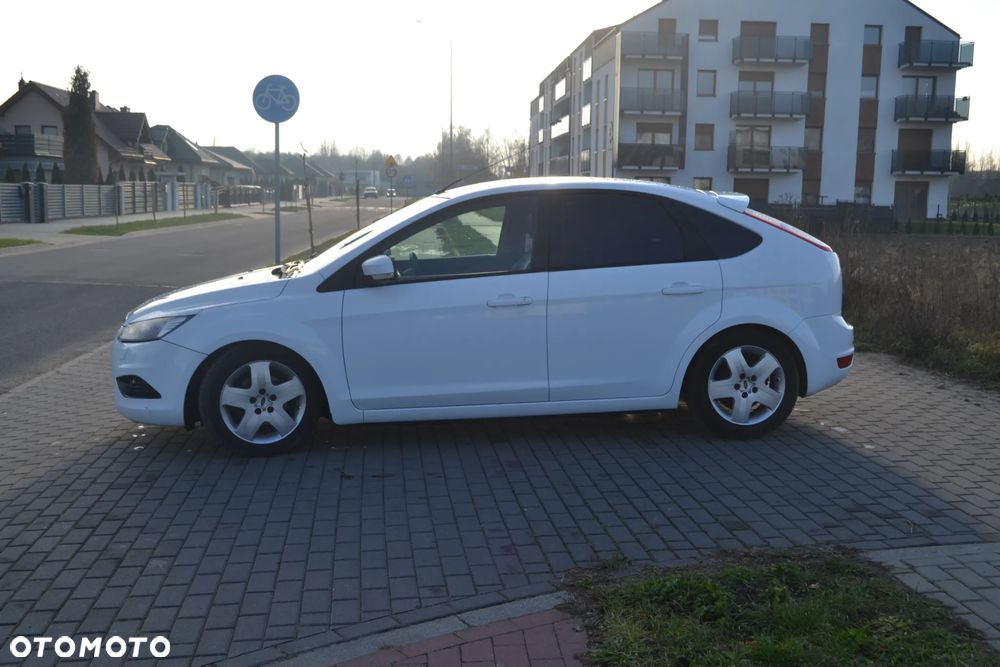 Ford Focus 1.6 TDCi DPF Sport - 6