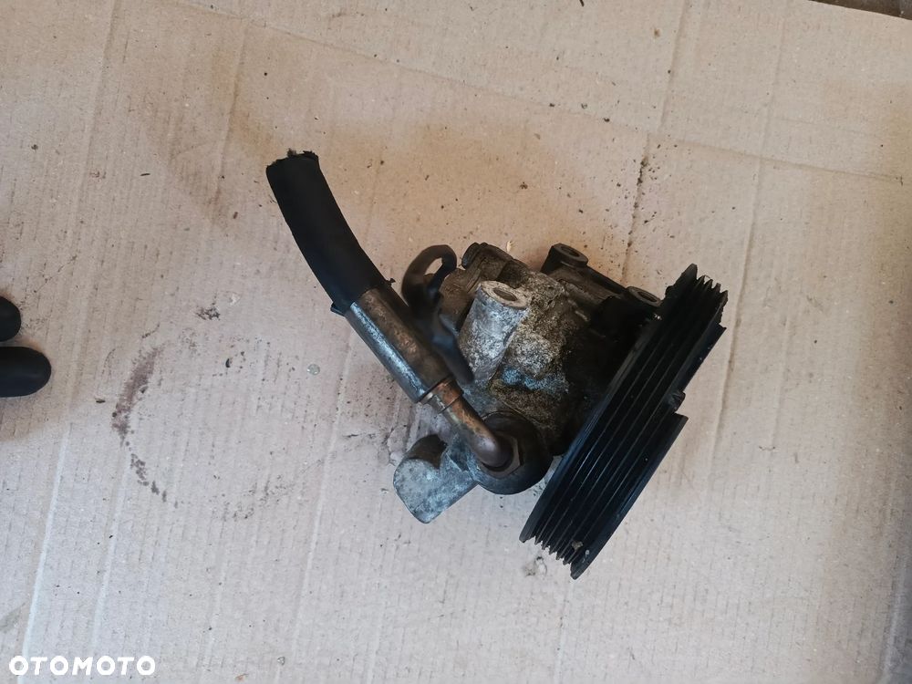 A0044661311 POMPA WSPOMAGANIA MERCEDES W211 W203 - 3