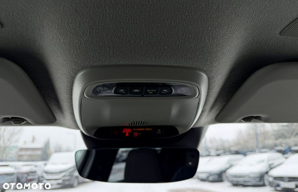 Volvo XC 40 T5 Twin Engine DKG Momentum Pro - 30