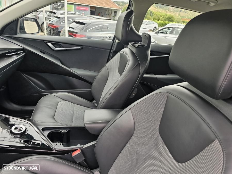 Kia Niro EV 64kWh Drive - 22