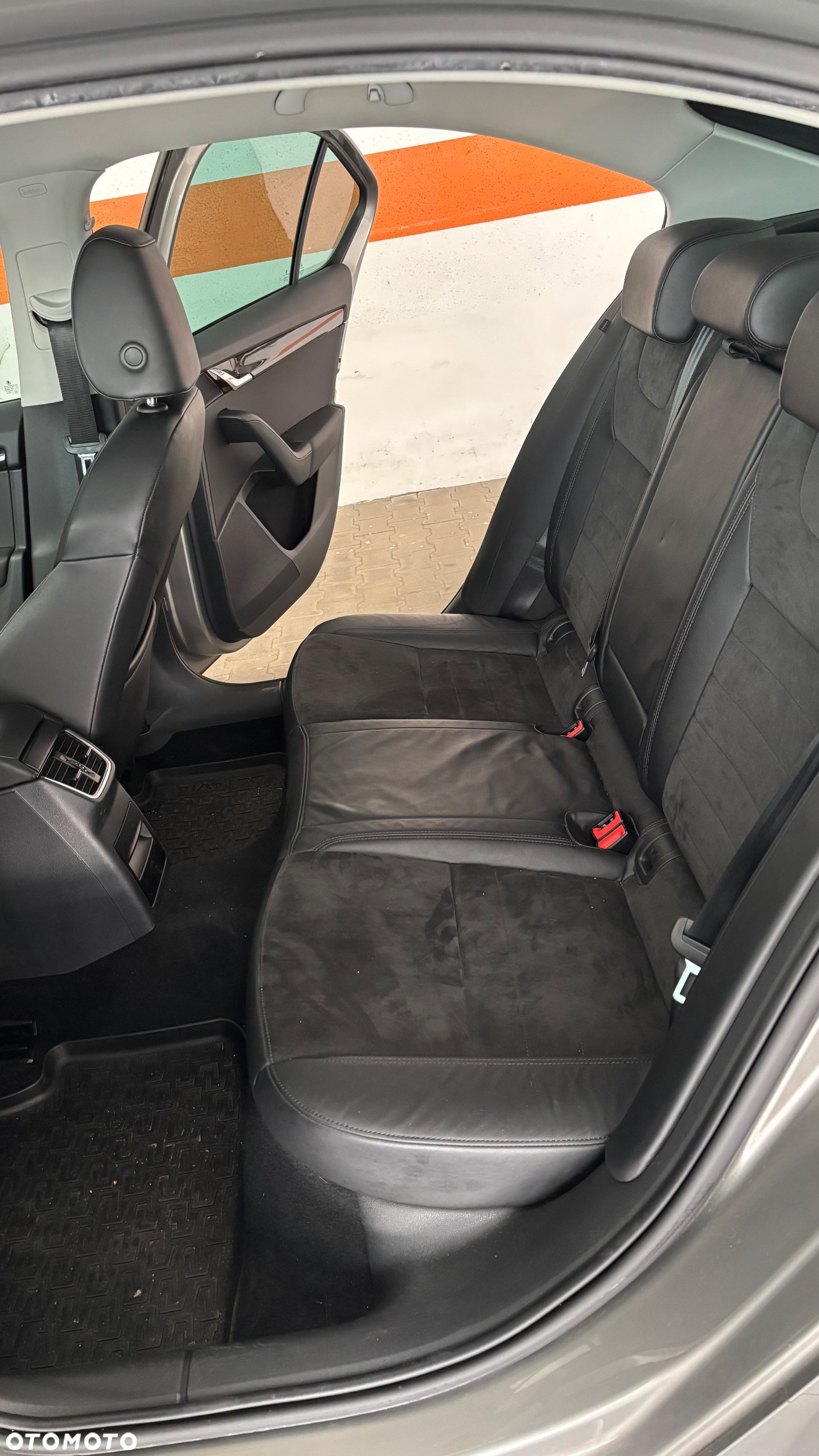Skoda Octavia 2.0 TDI 4x4 RS DSG - 9