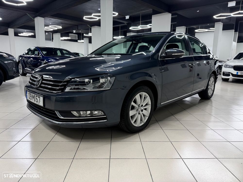 VW Passat 1.6 TDI Confortline - 11