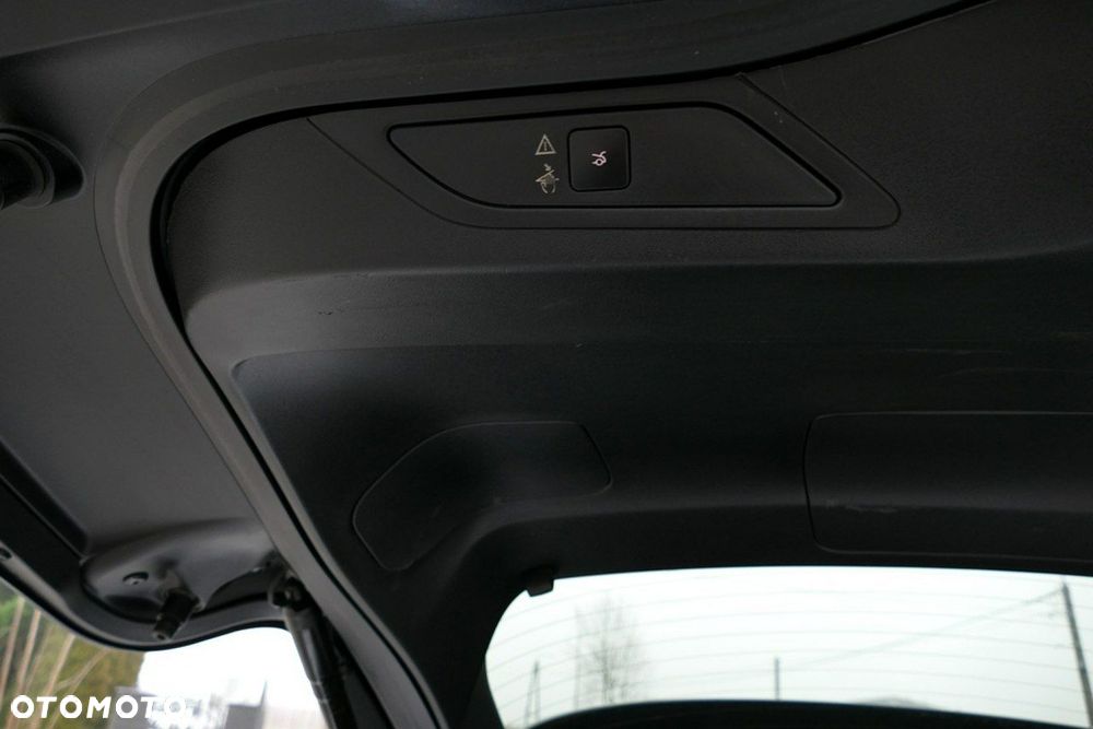 Citroën C4 SpaceTourer 1.5 BlueHDi Rip Curl S&S - 39