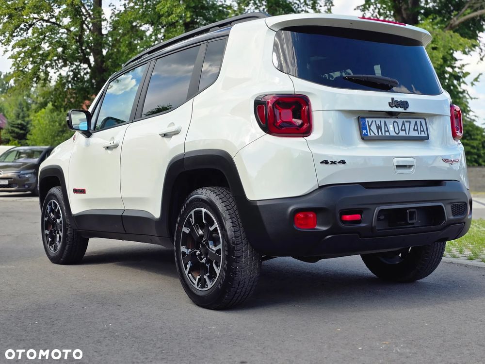 Jeep Renegade - 13