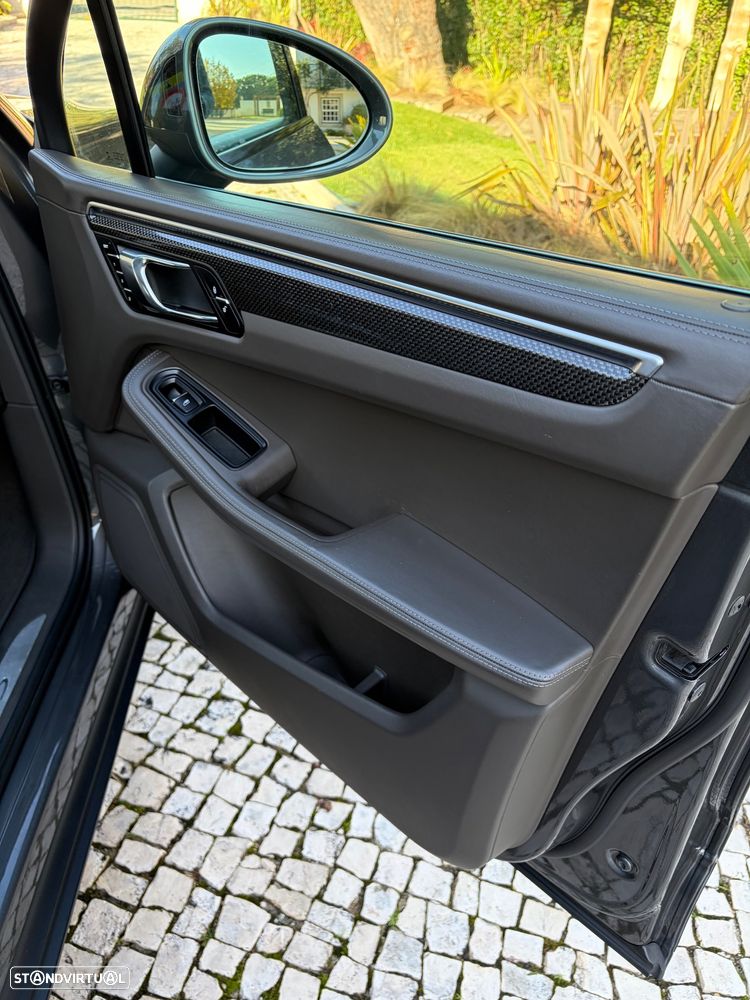 Porsche Macan S - 12