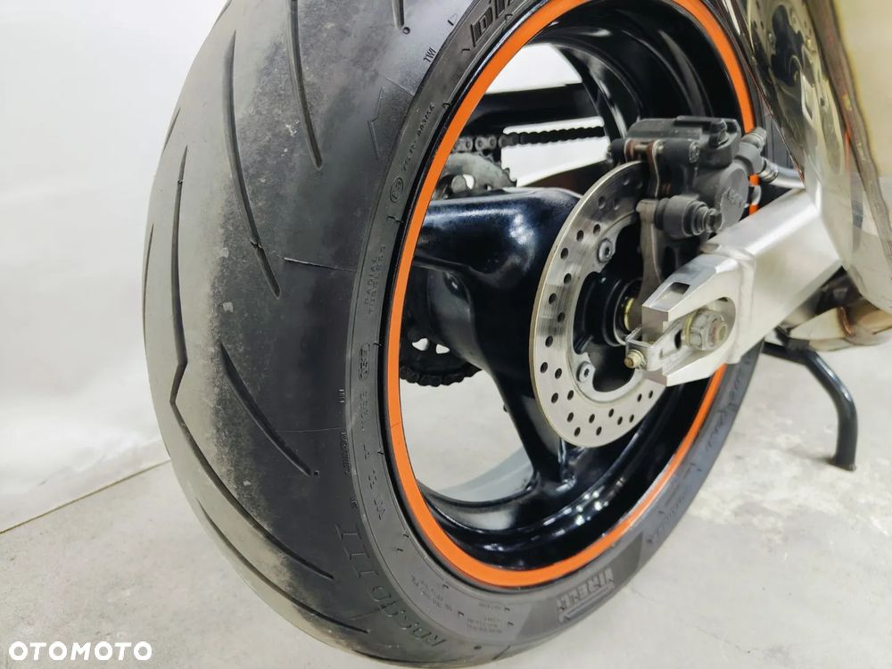 Honda CBR - 9
