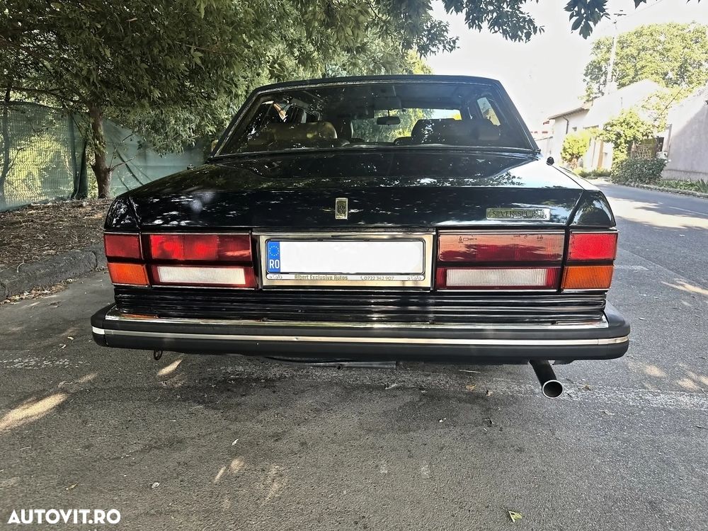 Rolls-Royce Silver Spur - 11