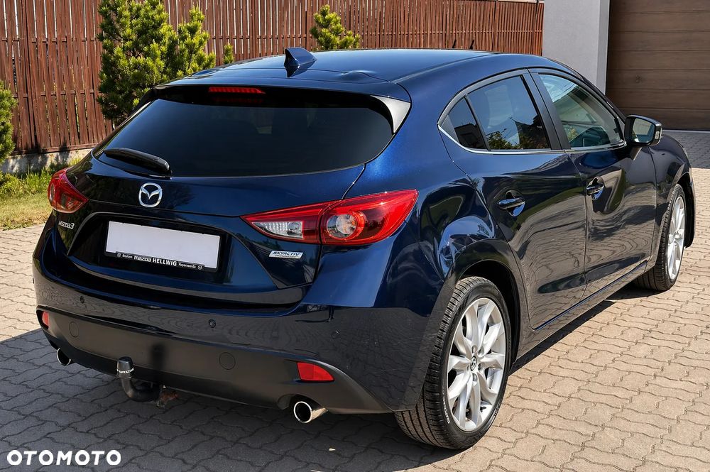 Mazda 3 - 7