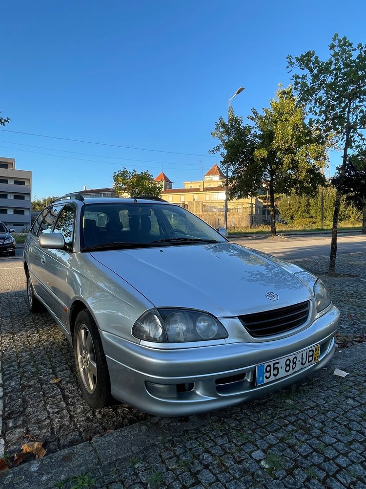 Toyota Avensis SW 1.6 Executive