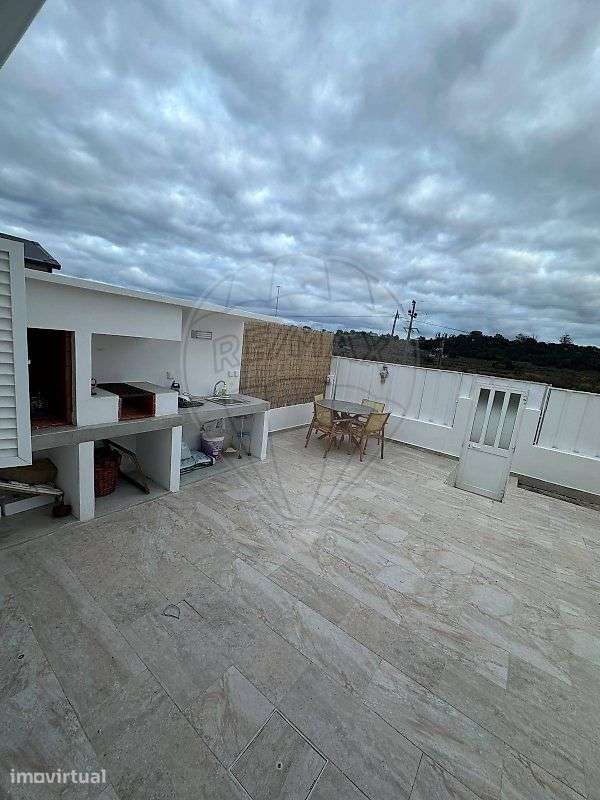Moradia T2 para venda - Grande imagem: 4/23