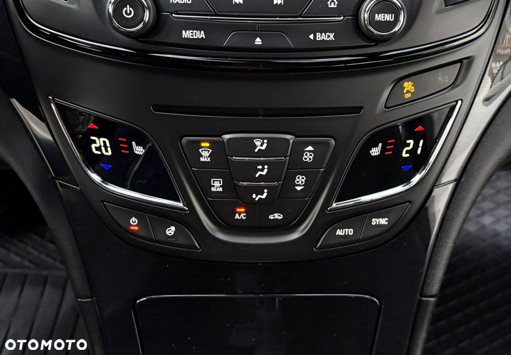 Opel Insignia 2.0 CDTI automatik Business Innovation - 26