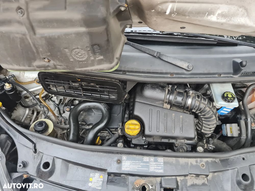 Opel Vivaro 2.0 CDTI L1H1 DPF - 11