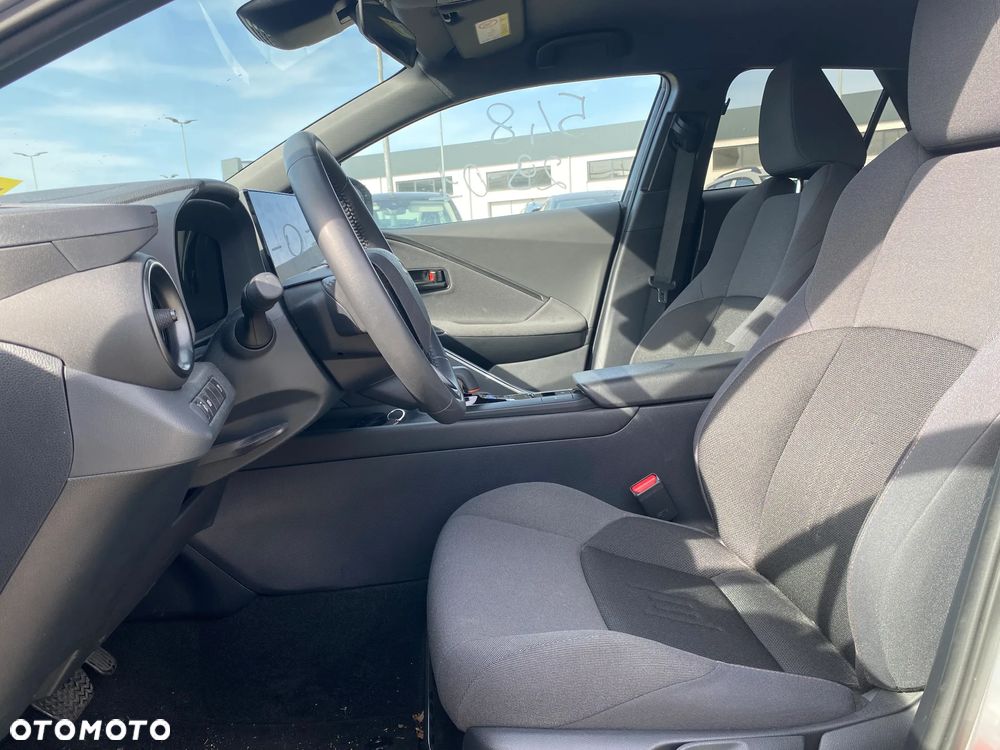 Toyota C-HR - 5