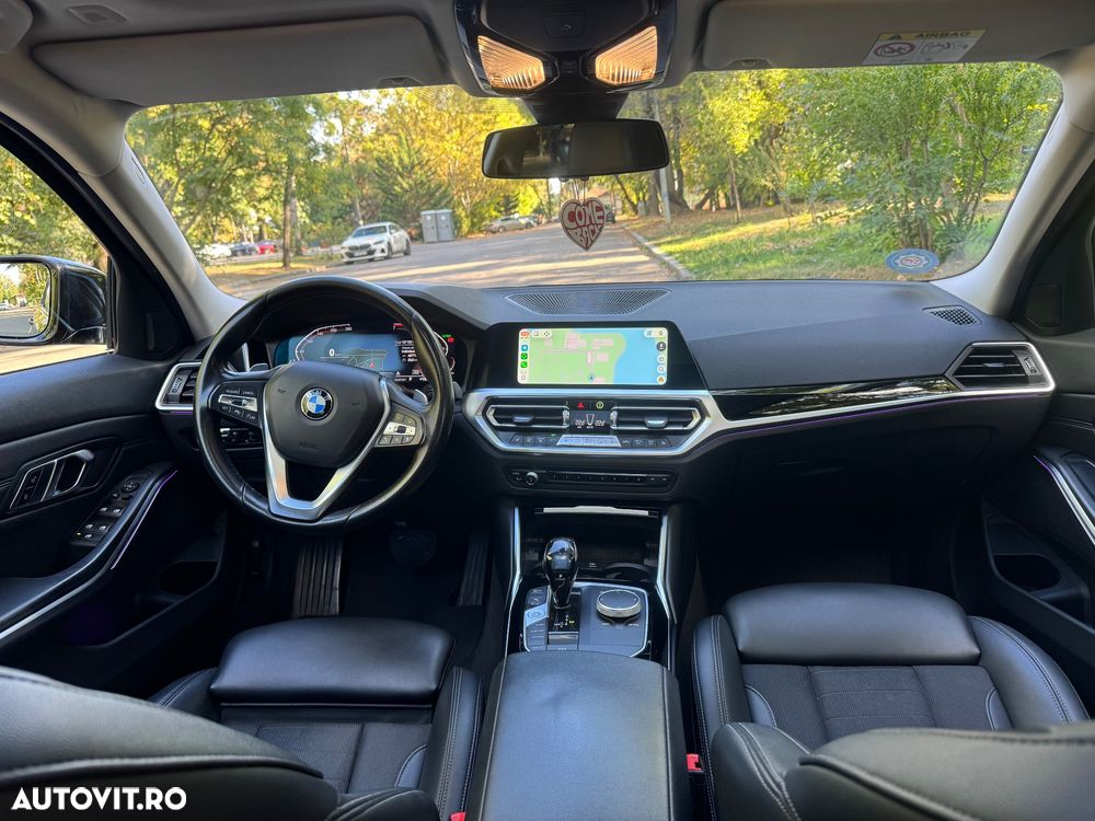 BMW Seria 3 320i xDrive AT - 15