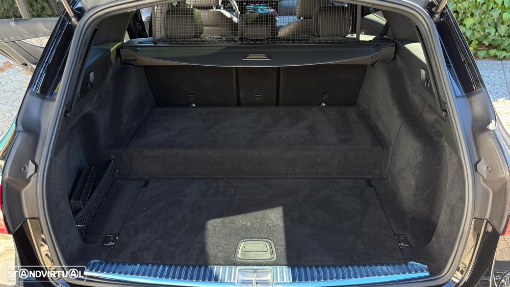 Mercedes-Benz E 300 de 9G-TRONIC AMG Line - 36