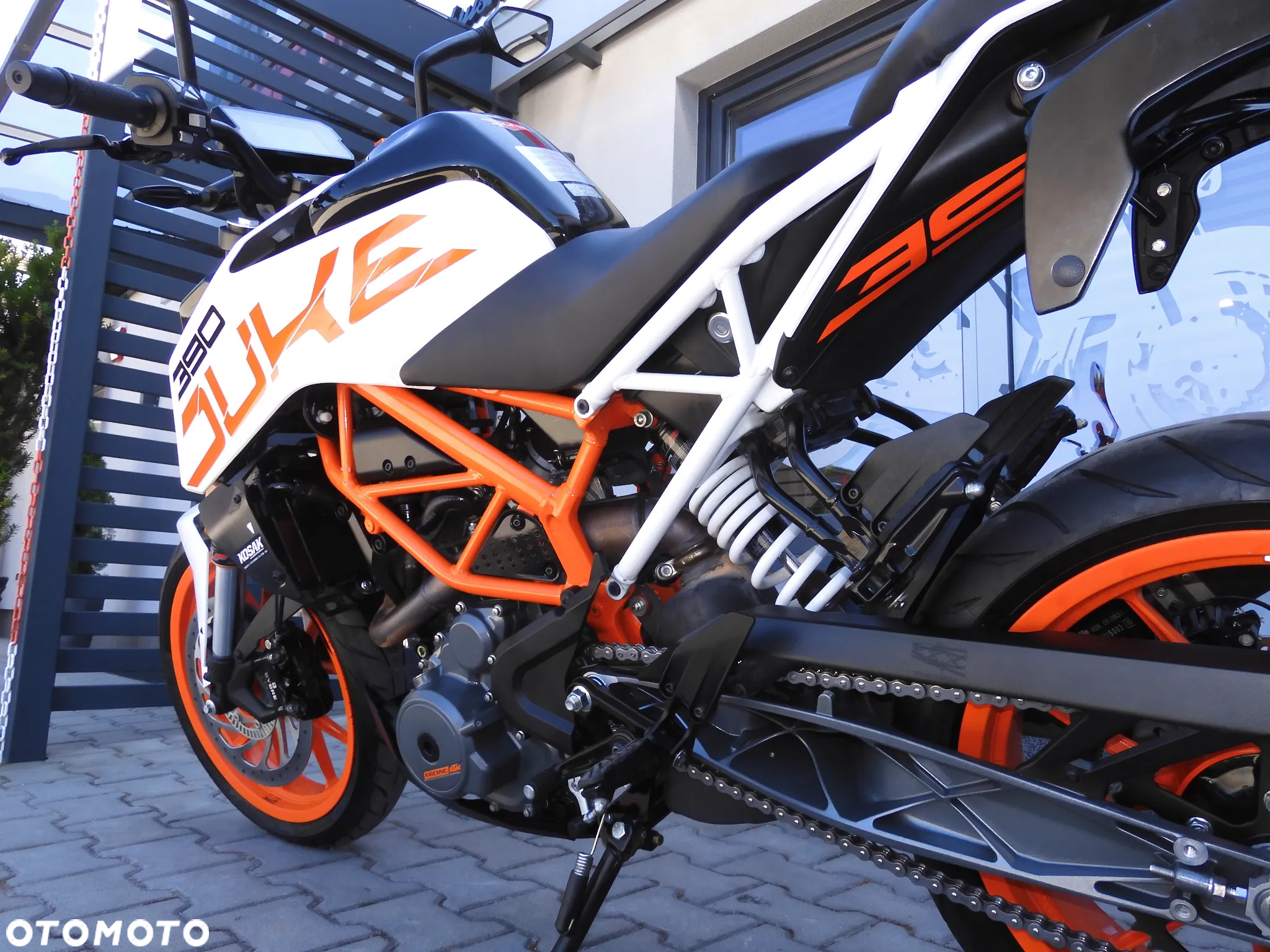 KTM Duke - 32