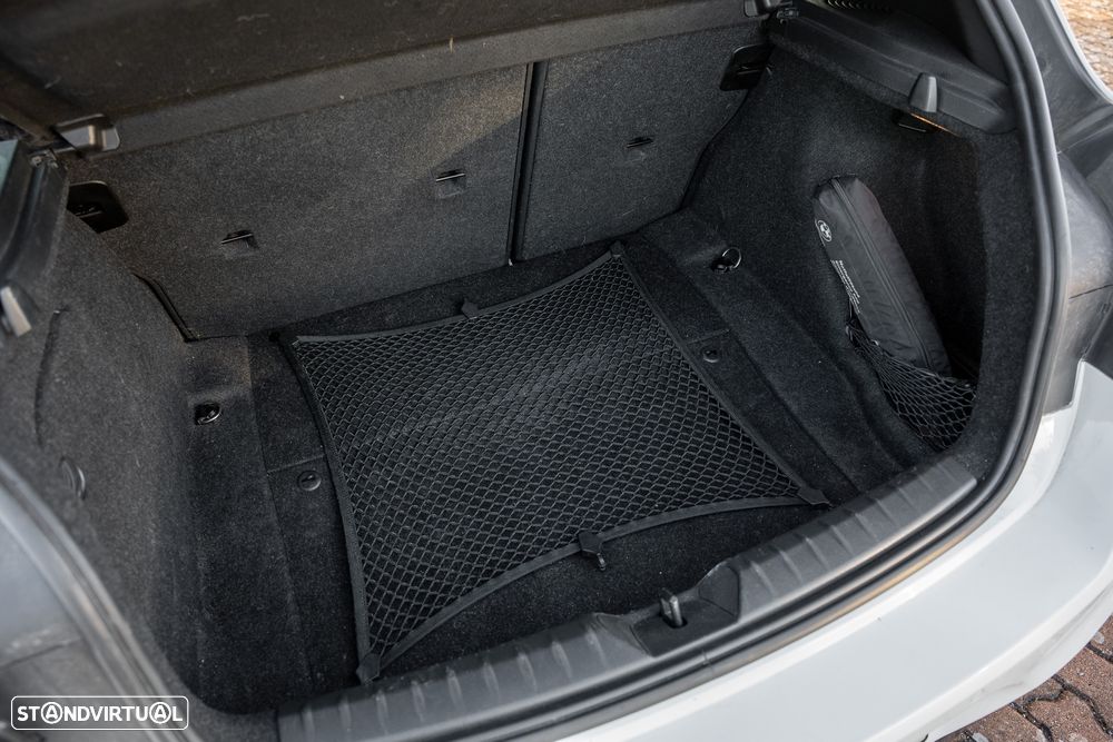 BMW 116 d Pack M Auto - 28