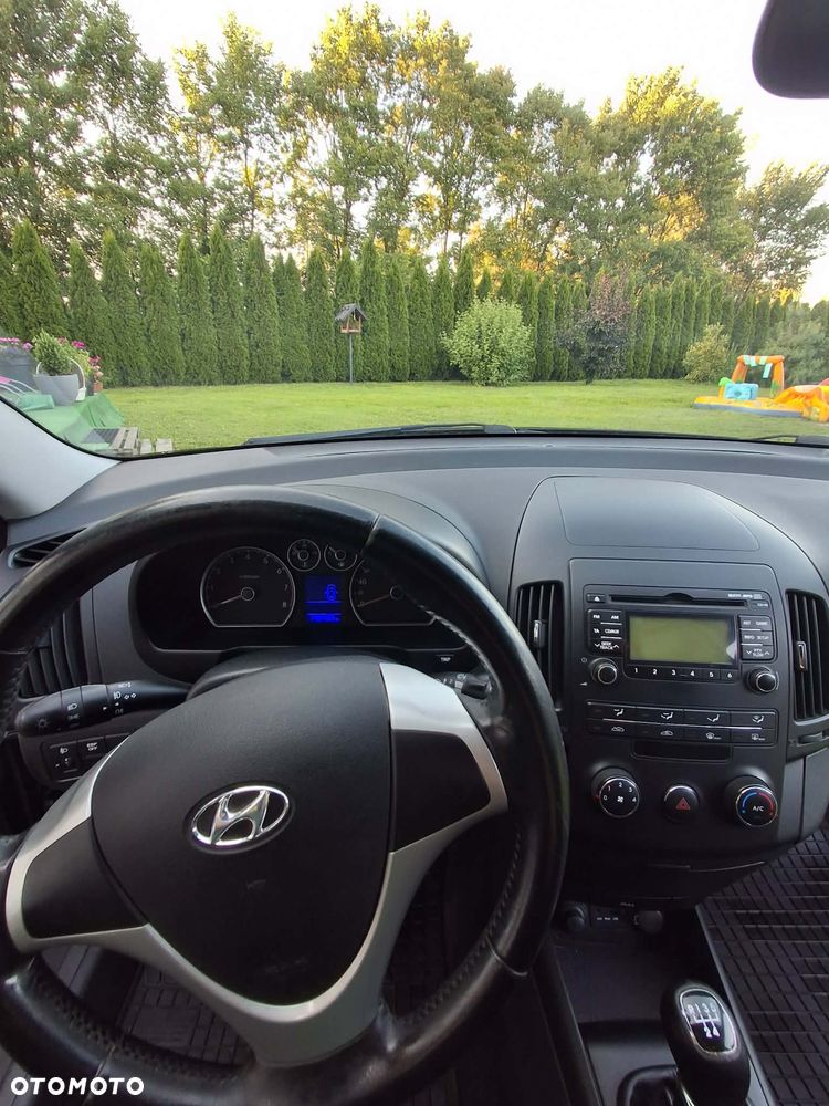 Hyundai i30 1.4 FIFA WM Edition - 9
