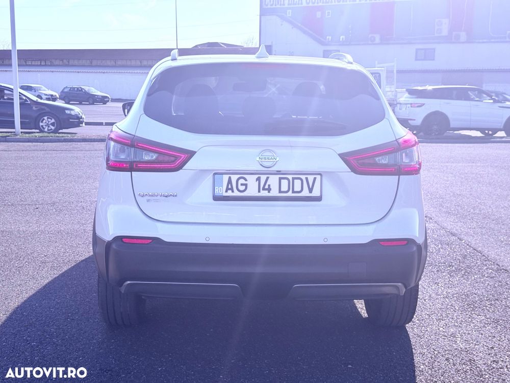 Nissan Qashqai 1.6 DCI Start/Stop X-TRONIC Tekna - 11