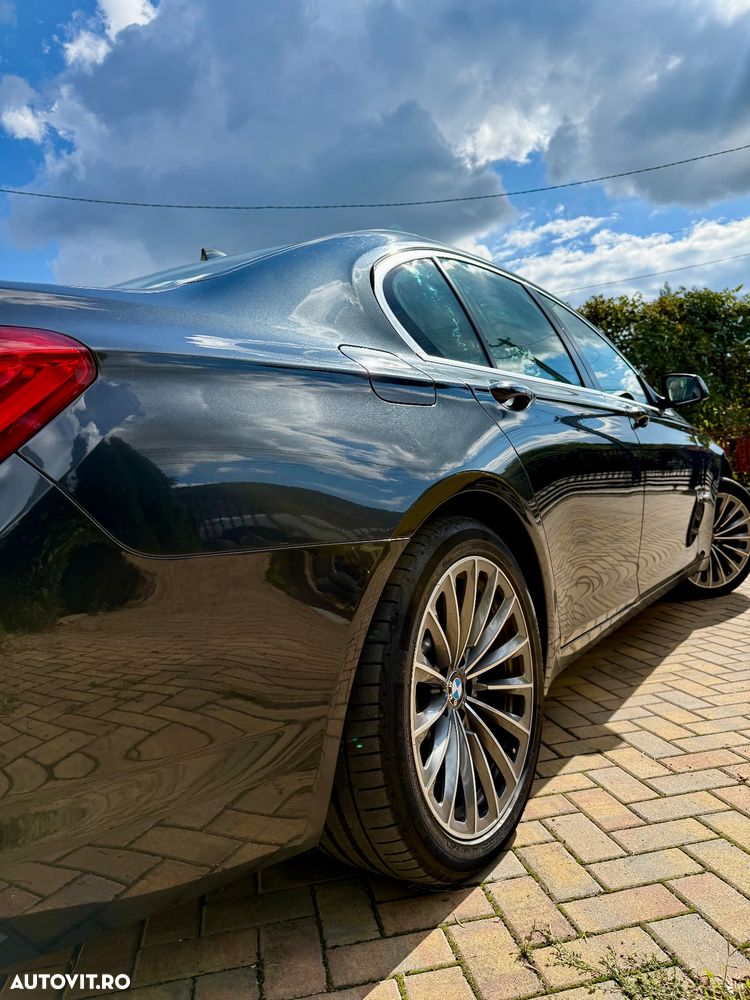 BMW Seria 7 730d - 7