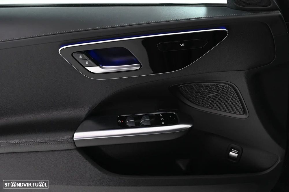 Mercedes-Benz C 300 d AMG Line - 23