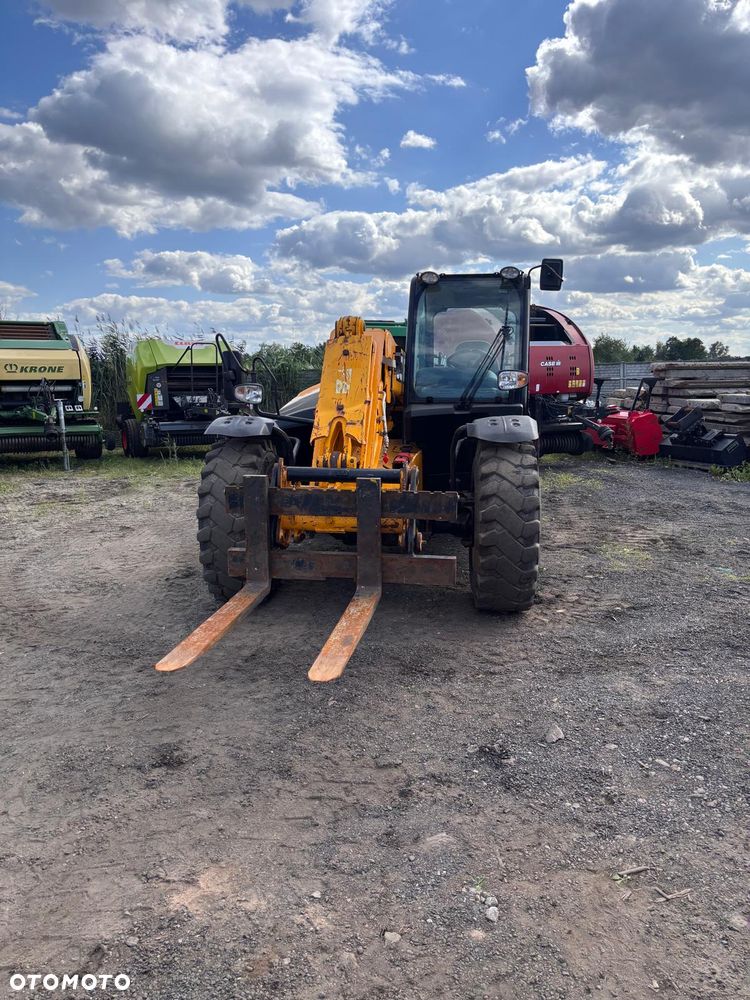 JCB 531-70 2018 | 3.1 t | 7 m | 3889 mth | 4x4 | Widły - 2