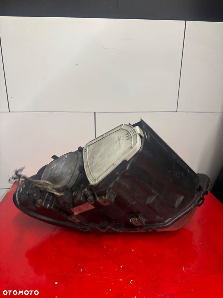 CHRYSLER VOYAGER IV 4 LAMPA PRAWY PRZOD PRZEDNIA - 7