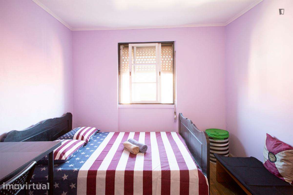 Quarto - localizado em Bairro Alto Lisbon - Grande imagem: 2/12