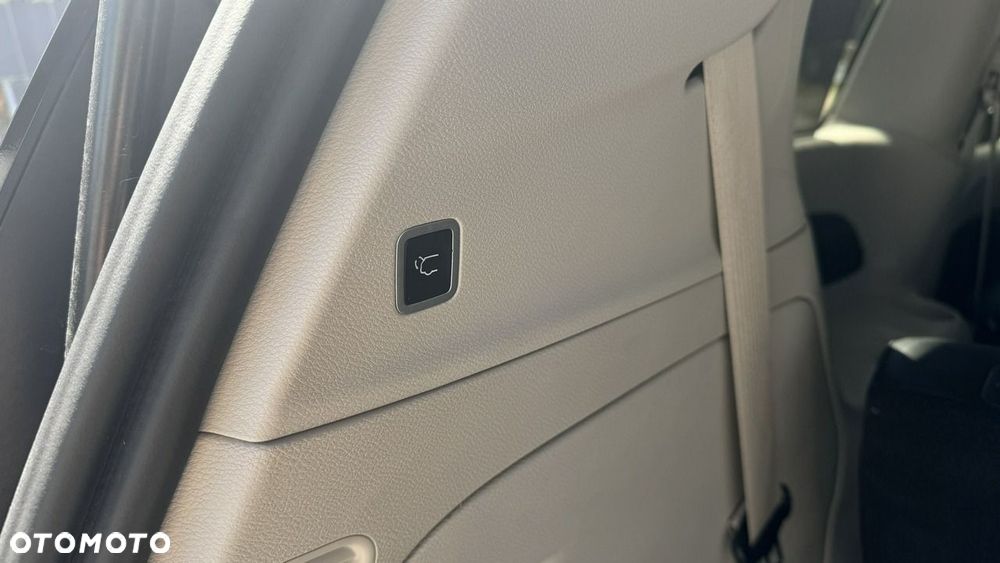 Chrysler Pacifica - 31
