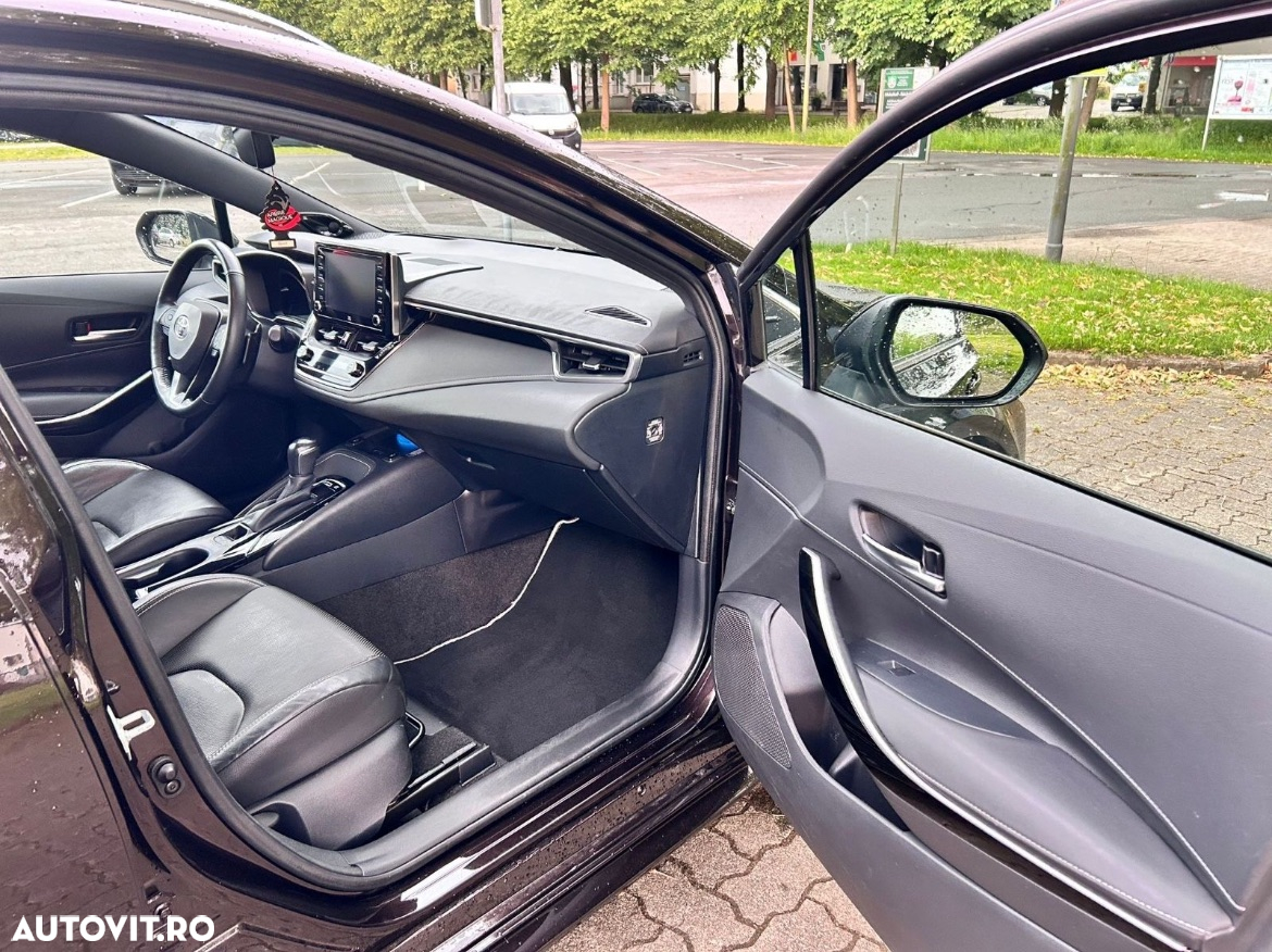 Toyota Corolla 2.0 Hybrid Touring Sports Lounge - 7