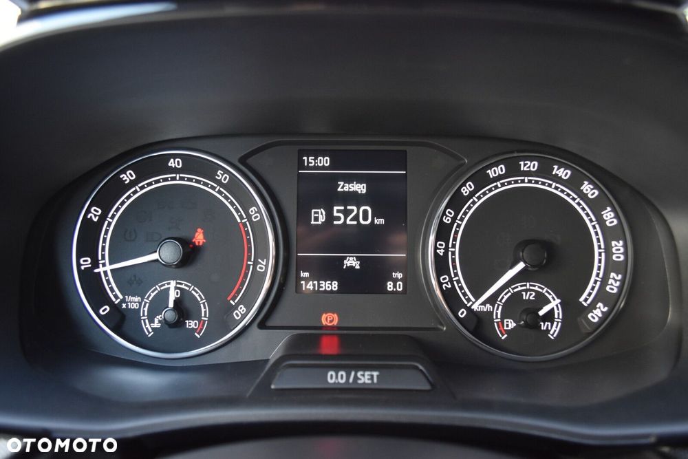 Skoda Fabia 1.0 Ambition - 13