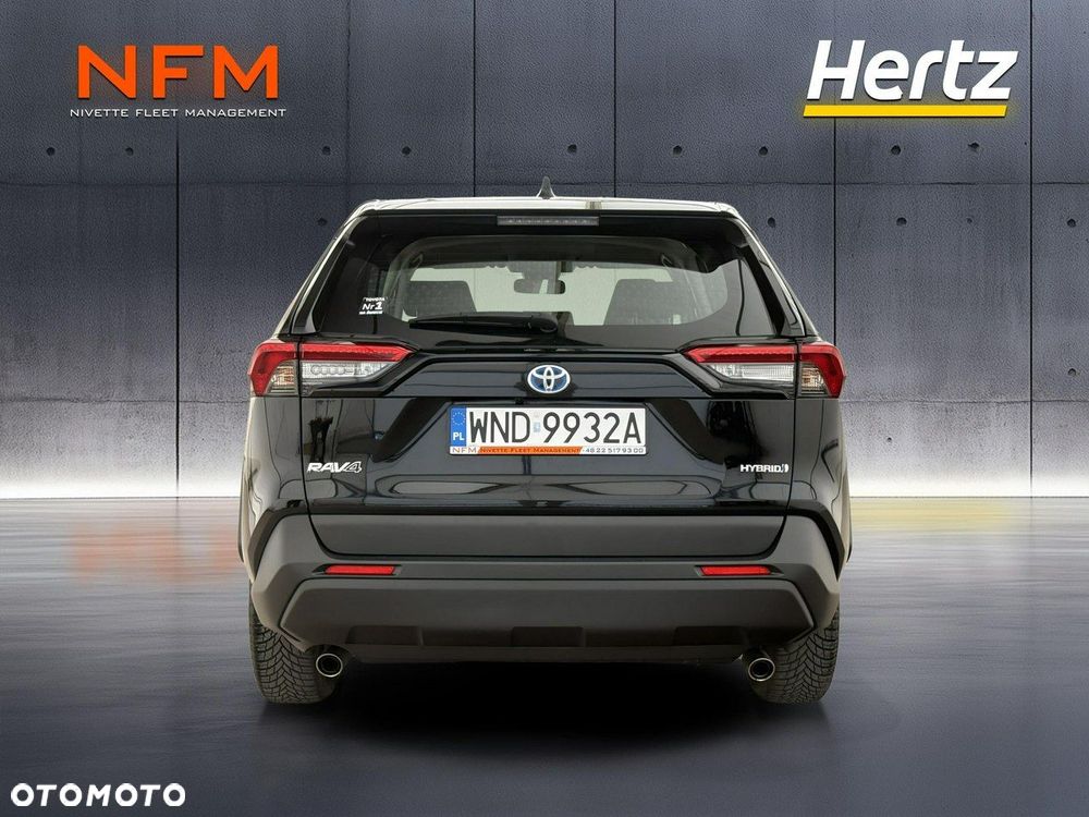Toyota RAV4 - 10
