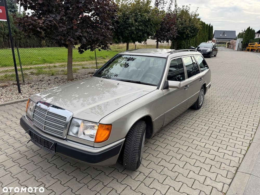 Mercedes-Benz W124 (1984-1993) - 7