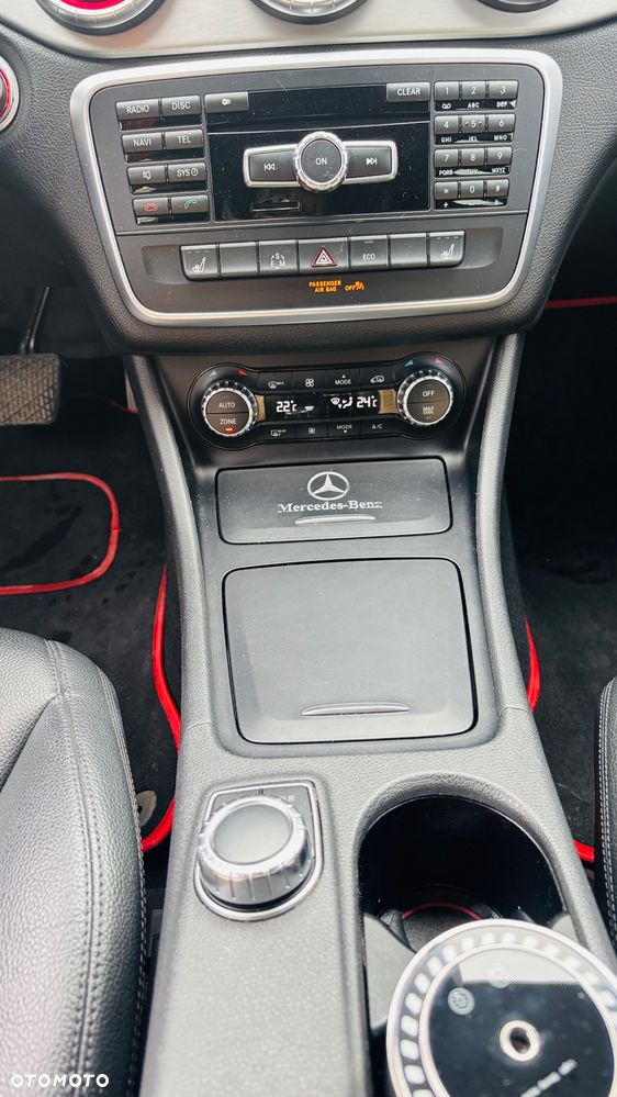 Mercedes-Benz CLA 250 4Matic 7G-DCT AMG Line - 19