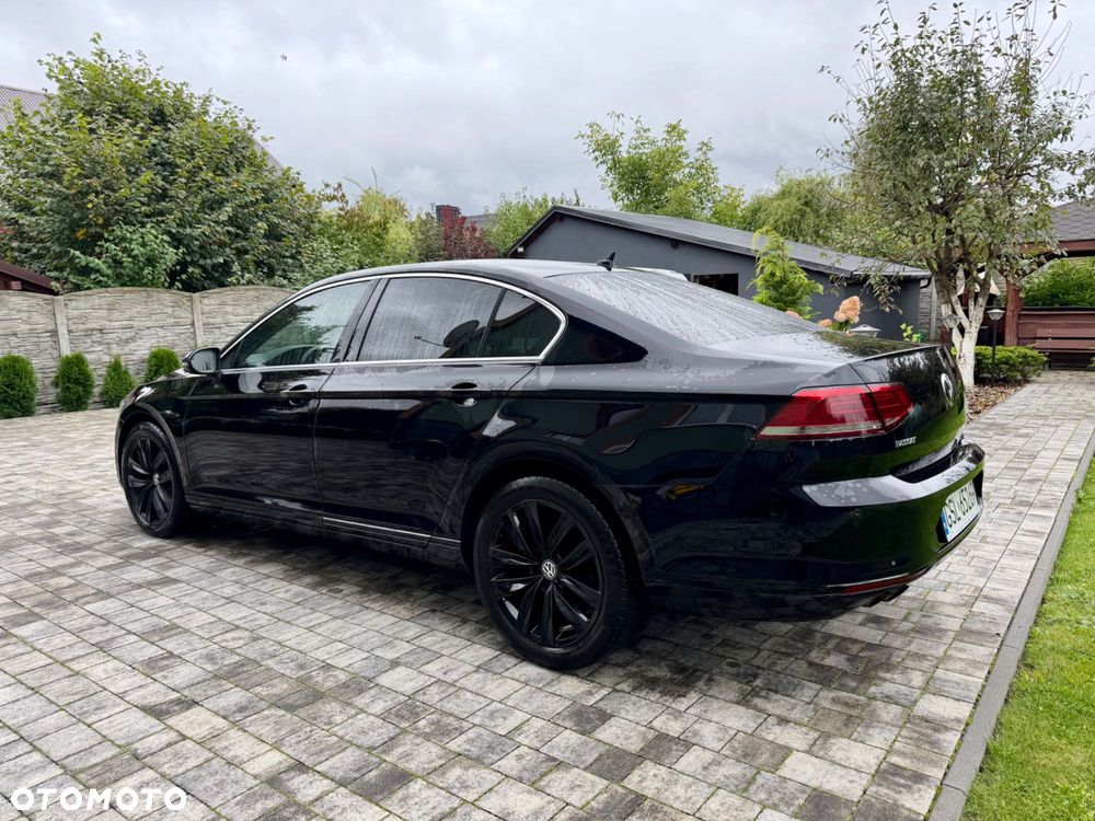 Volkswagen Passat - 5