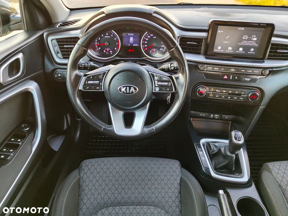 Kia Ceed 1.4 T-GDI L Business Line - 40