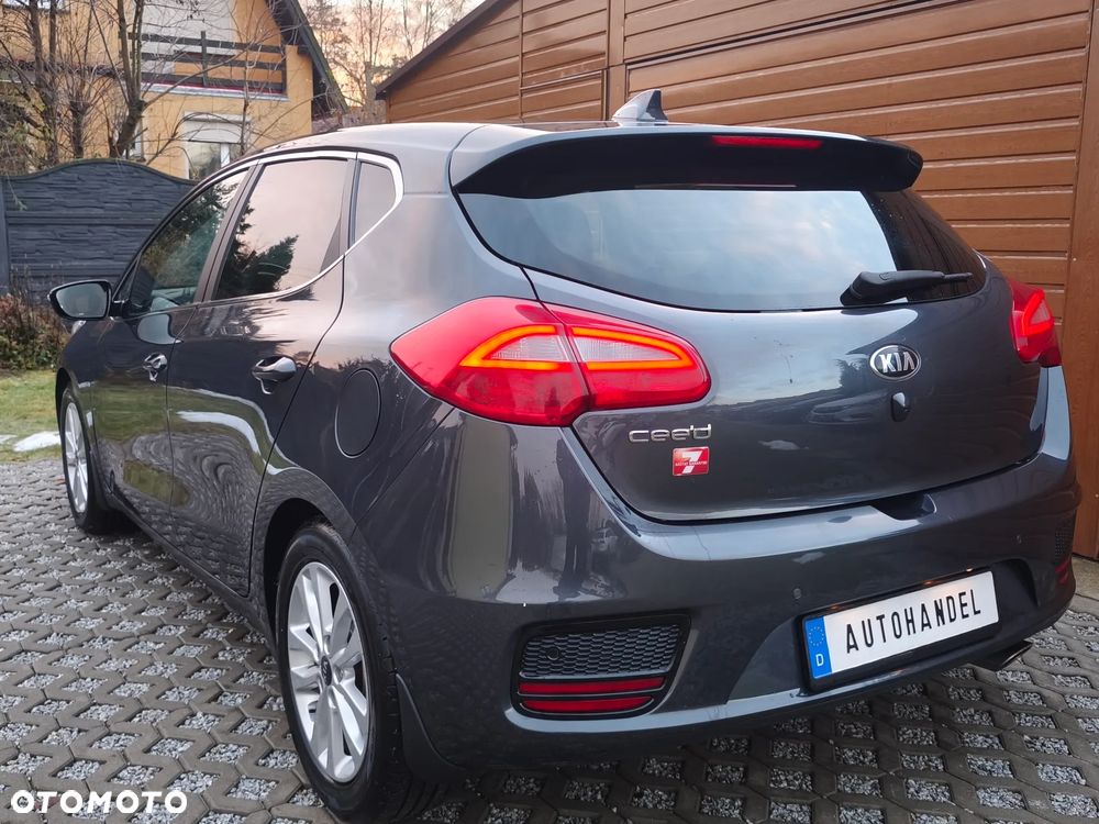 Kia Ceed 1.6 GDI Platinum Edition - 13