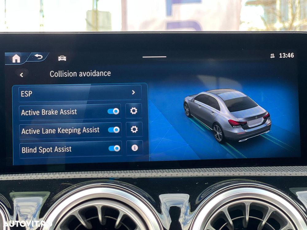 Mercedes-Benz A 220 4MATIC MHEV 8G-DCT - 24