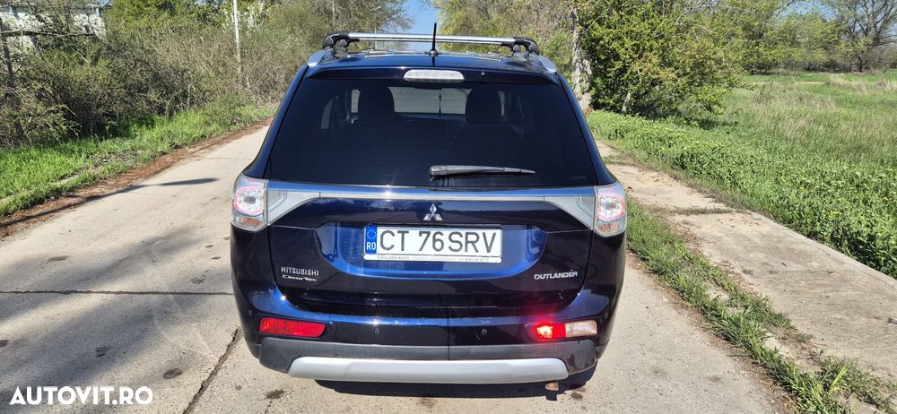 Mitsubishi Outlander 2.2L DI-D AS&G 6MT 4WD Intense A80 - 8