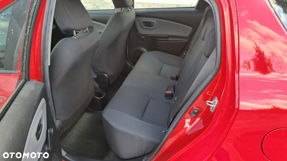 Toyota Yaris 1.5 Active - 13