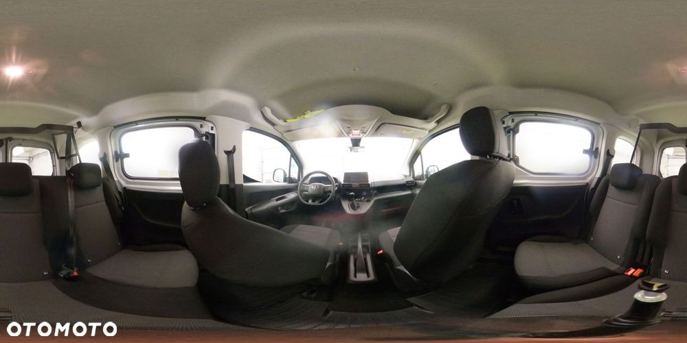 Toyota Proace City Verso 1.5 D-4D Combi - 20