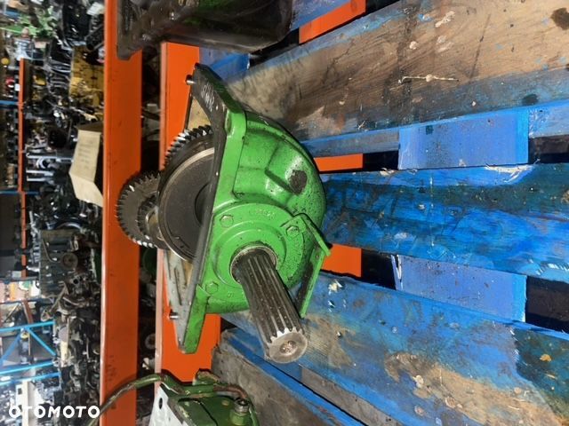 John deere przystawka przedniego napędu przekładnia 24/44/50 - 3